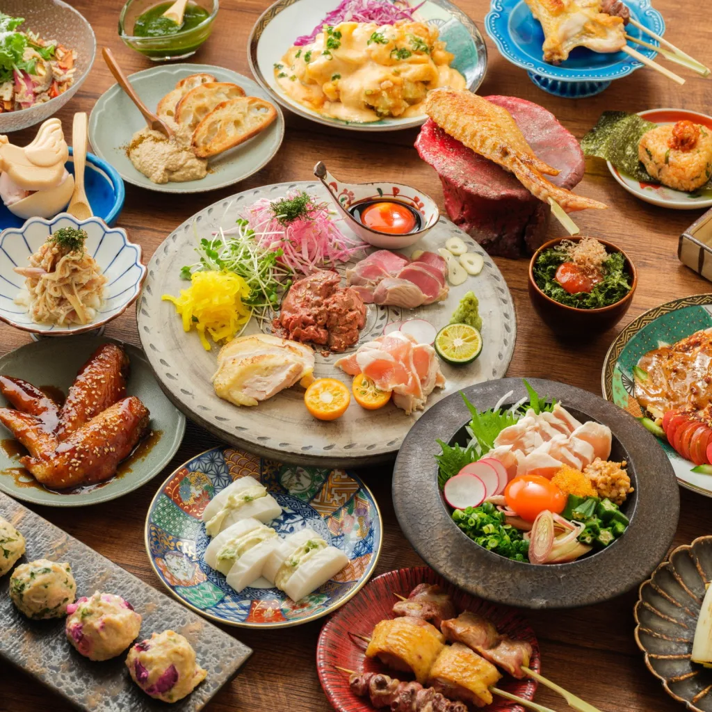 名物「地鶏の鶏刺し付き」大人が喜ぶ。旅鶏のプレミアム宴会コース